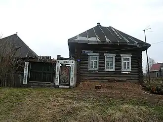 Дома на Дорожной улице в Хмелевке