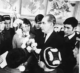 Ю. Д. Воронин среди студентов совхозного техникума