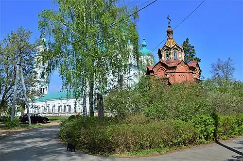 Часовня святого Александра Невского и Спасский собор