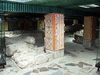 Остатки фундамента