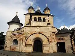 Западные ворота после реконструкции