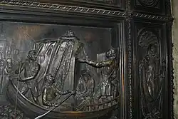 Пётр I перевозит мощи Александра Невского в Санкт-Петербург. Рельеф на двери Исаакиевского собора