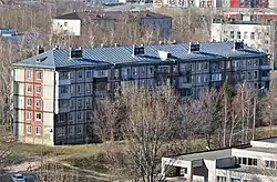 Пятиэтажная «хрущёвка» серии 1-464: ул. 2-я Даурская, 15 (апрель 2021)