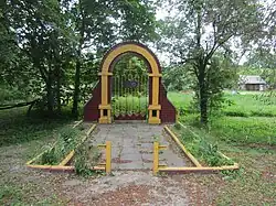 Памятный знак в деревне Колодное