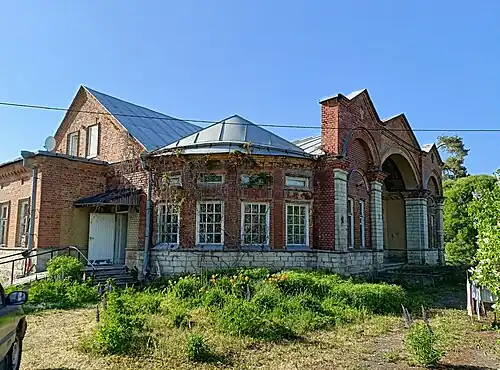 Дом-интернат для пожилых людей и инвалидов в бывшей усадьбе П. К. Ваулина