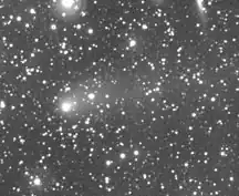 Фотография кометы Герельса 2, полученная словенским астрономом Германом Микузом в декабре 1997 года на 36-см телескопе системы Шмидта — Кассегрена. Время экспозиции 5 минут.