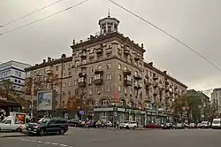 Дом № 67/7 на углу Большой Васильковской улице