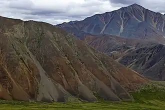 Красные горы массива Буордах