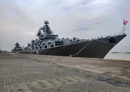 Во время визита в Индонезию (2020)