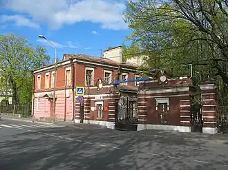 Ворота госпиталя и дом причта госпитальной церкви, XIX век