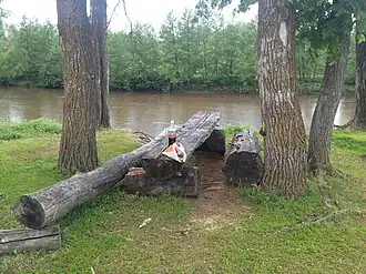 Место отдыха у берега Боровки