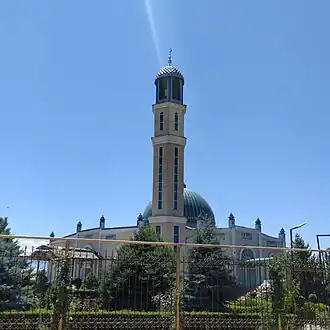 Один из основных мечетей аула Сортобе — Мечеть Абу-Ханафи.