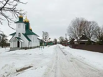 Церковь-новострой Архангела Михаила православной конфессии