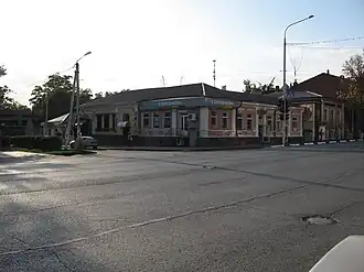 Особняк середины XIX века на улице Просвещения