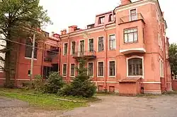 Особняк Зива, вид со двора