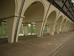 Аркада на втором уровне