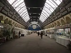 Интерьер 2009 года. Ярмарка