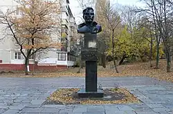 Бюст Н. А.Щорса в Белгороде (установлен в 1981)