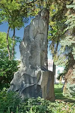 Памятник Володе Дубинину в Керчи, 1964