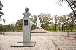 Памятник-бюст генералу армии В. Ф. Маргелову