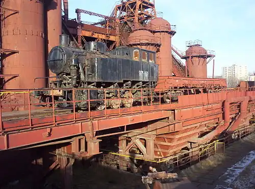 Паровоз-памятник 9Пм-161 в Нижнем Тагиле (завод-музей)