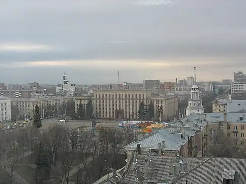 Вид с 9 корпуса ВГУ