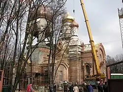 19 ноября 2010 года. Освящение и водружение куполов храма