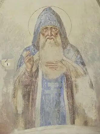 Фресковое изображение середины XIX века в медальоне недействующего храма Иоанна Богослова города Бежецка.  Поясное изображение преподобного Антония в молитвенном предстоянии.