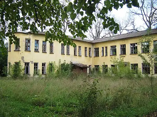 Вид первого детского сада при ОЖД с боку(Железнодорожная, д. 47)