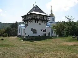 Реконструированная крепостная башня