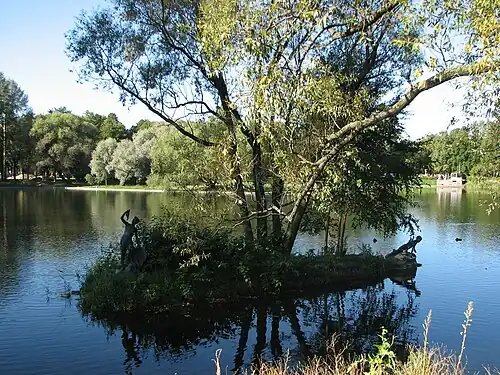 Скульптурная группа в 2012 году