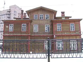 Восточный фасад 2010 год