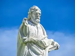 Скульптура Рождественской церкви