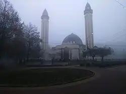 Мечеть в позднюю осень