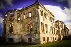 Дворец в 2012 году