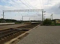 Высокая и низкая части платформы