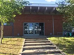 Центральный вход в вокзал.