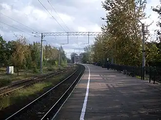 Платформа на Санкт-Петербург. Вид в южном направлении