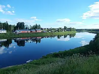 Река Сясь около Колчаново летом 2012 года