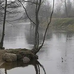 Вид на набережную с противоположного берега Водосливного канала
