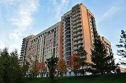 Один из студенческих жилых корпусов Деревни Универсиады