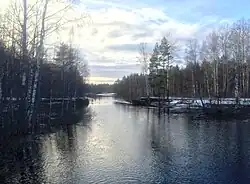 Исток. Вид с автомобильного моста.