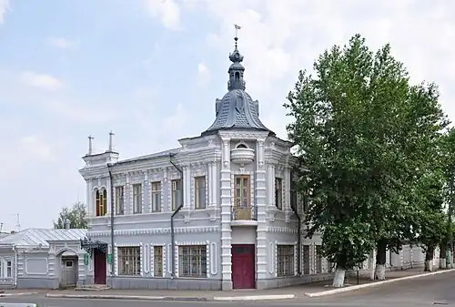 Дирекция музея-заповедника и Музейный сувенирный салон