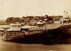 Вид с Сергиевской горы у Сергиевской церкви.