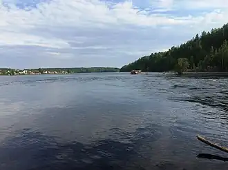 Вид из северо-западной оконечности Хижозера