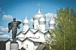 Памятник в Великом Новгороде