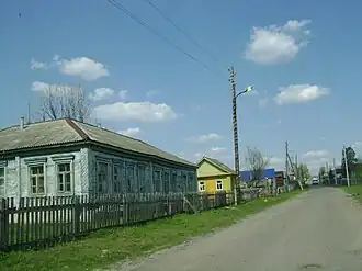 Школа и медицинский пункт села Анненкого (ул. Школьная)