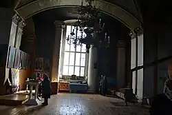 Южная сторона теплой части церкви