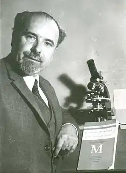 Георгий Дейша представляет свою книгу в Париже