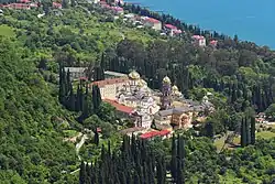 Вид из Анакопийской крепости на Новоафонский монастырь